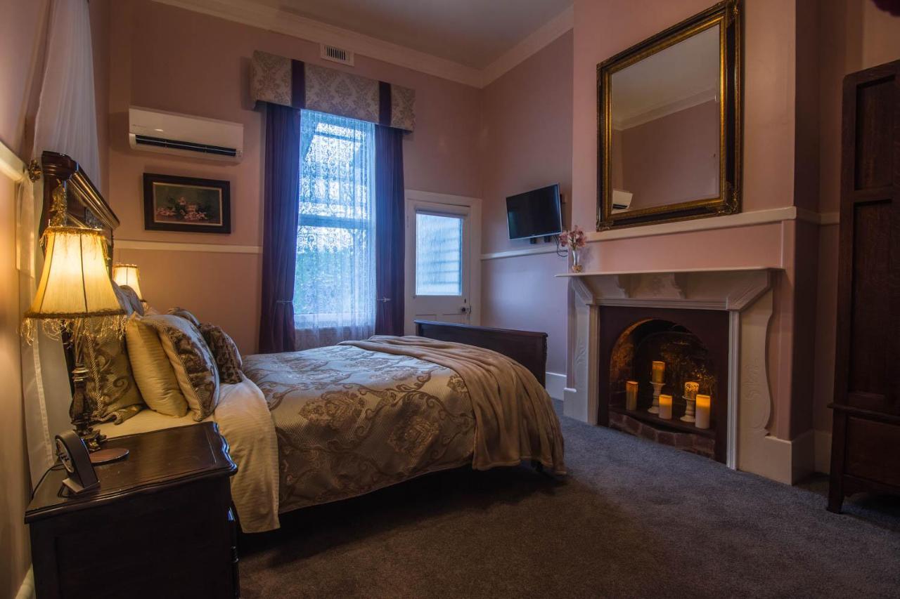 Heytesbury House Bed and Breakfast Cobden Buitenkant foto