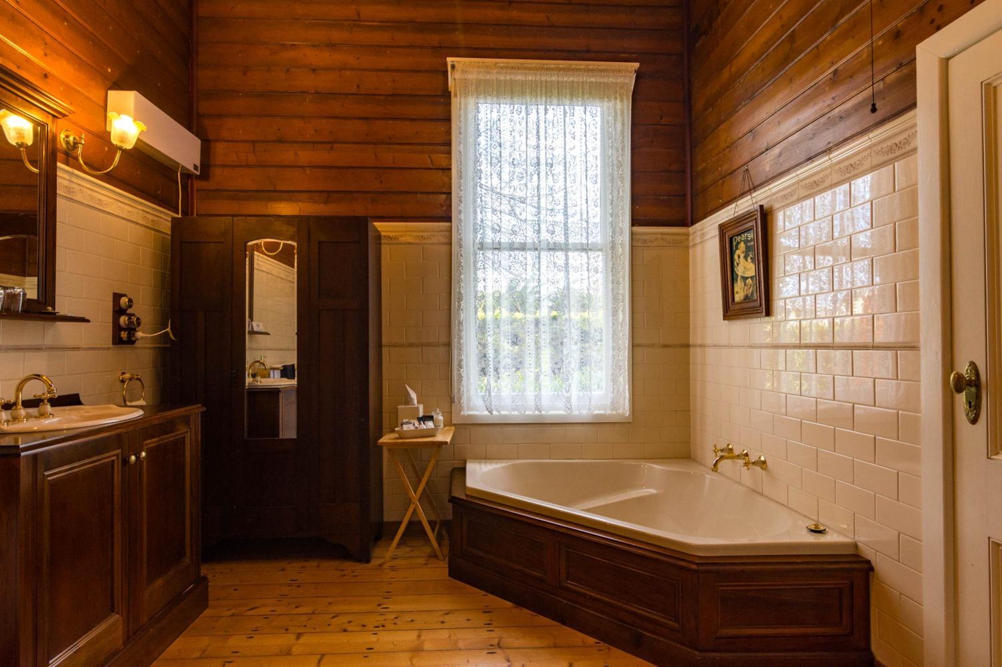 Heytesbury House Bed and Breakfast Cobden Buitenkant foto